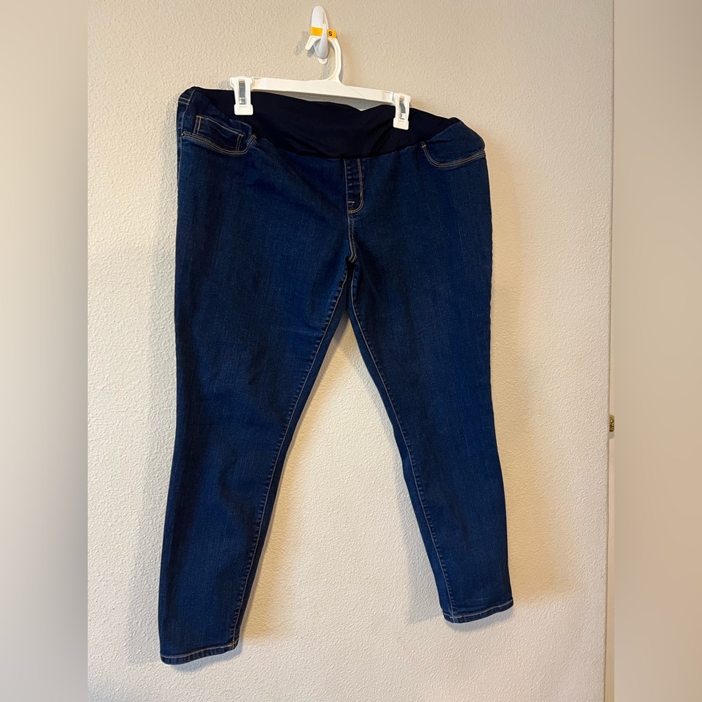 Maternity jeggings